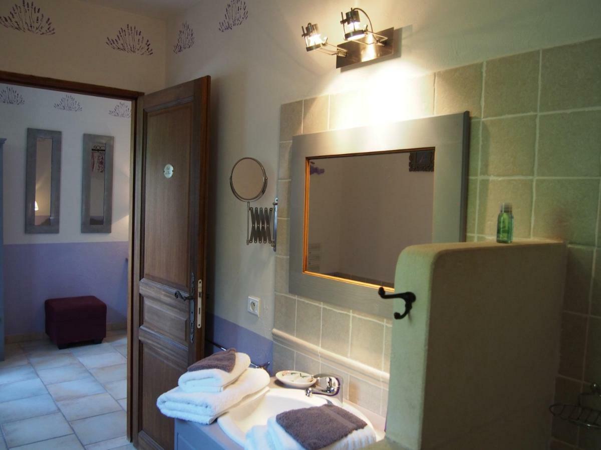 Clos Des Lavandes - Chambres Et Suites De Charme Climatisees-Luberon Lacoste  Eksteriør billede